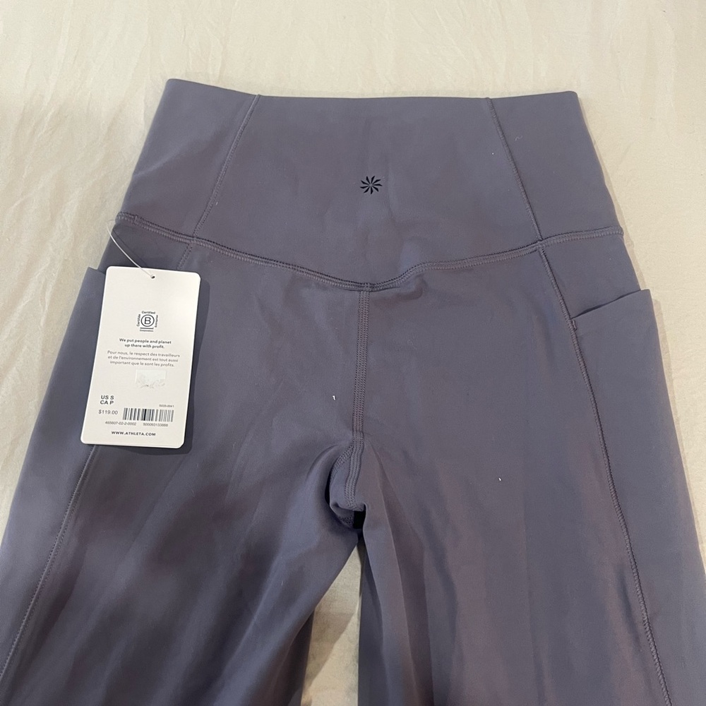 Athleta Salutation Flare Pants Size Medium